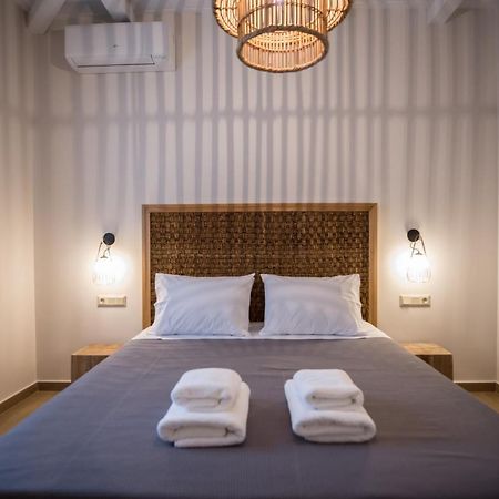 Averta Rondo Lefkada City Exterior photo